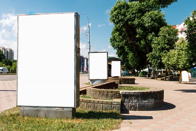 Foto cartelera, cartelera, cartelera de lona, ciudad