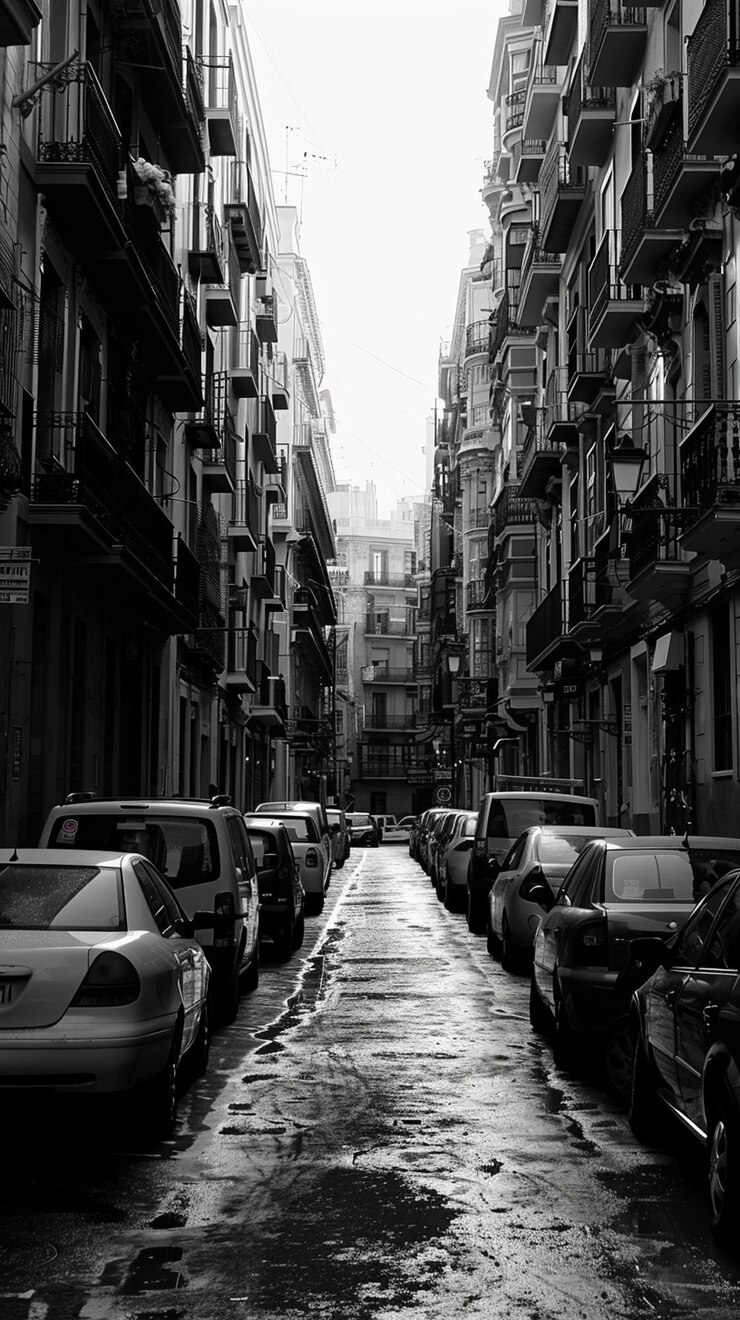 Foto cartelera vertical en blanco blanco en la parada de autobs en la calle de la ciuda
