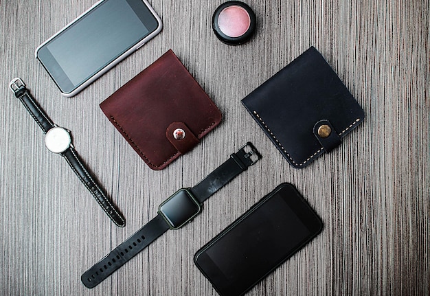 Carteras de cuero para hombres y mujeres.