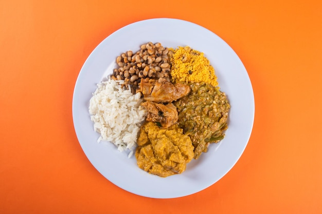 Caruru tradicional comida afro-brasileira típica da Bahia