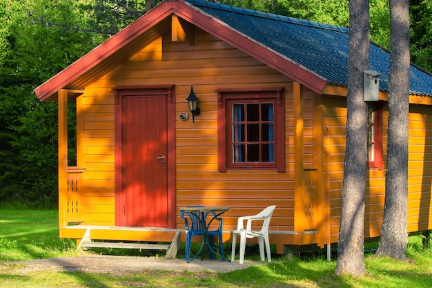 Casa en el bosque, campamento noruego