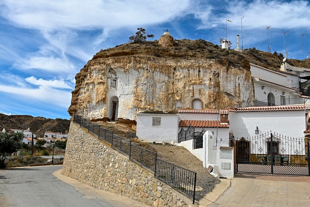 Casa cueva troglodita en el pueblo de graena