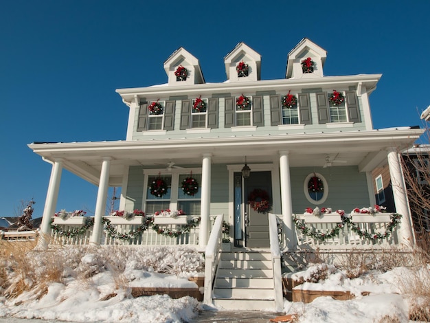 Casa decorada para férias de inverno.