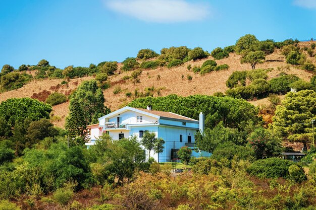 Casa em colinas e montanhas em Posada, província de Nuoro, Sardenha, Itália