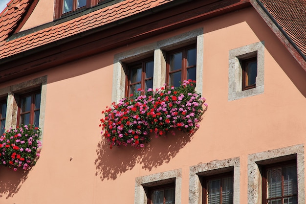 La casa de época en Rotenburg on Tauber en Alemania