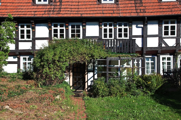 Casa Fachwerk en la ciudad de Goslar, Alemania