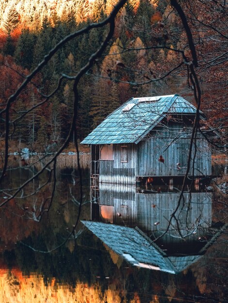 Foto casa junto al lago