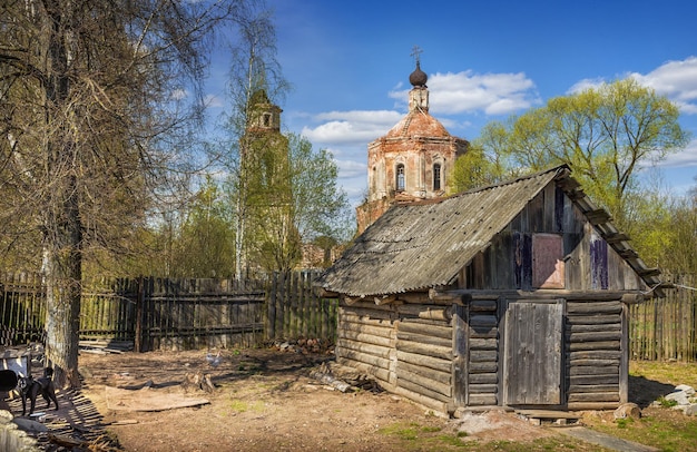 Casa de madera en la región de Tver