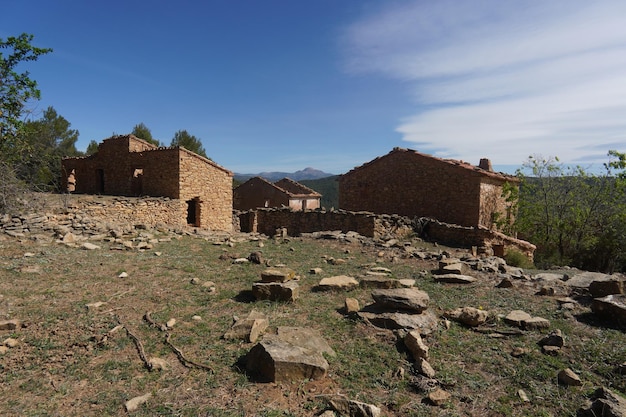 Una casa en las montañas de los andes