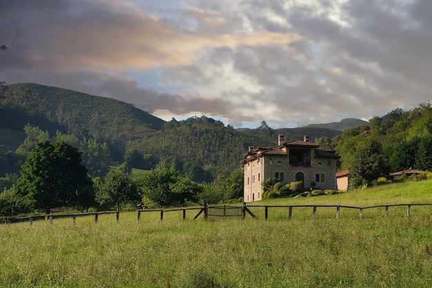 casa picos de europa asturias