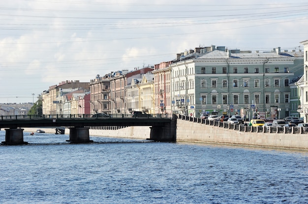 La casa en el río Fontanka en San Petersburgo