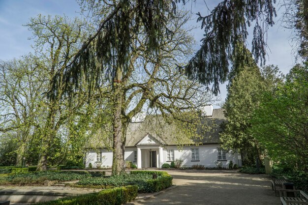 Casa señorial en Zelazowa Wola, Polonia, lugar de nacimiento de Frederic Chopin