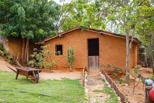 Foto casa taipa en el noreste