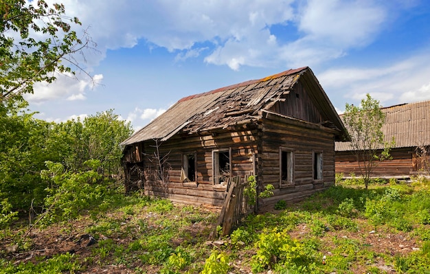 la casa tirada