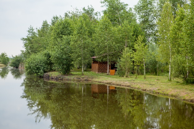 Casa de vacaciones cerca de un lago