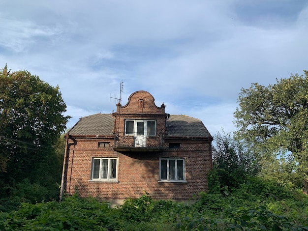 Casa velha, casa abandonada.