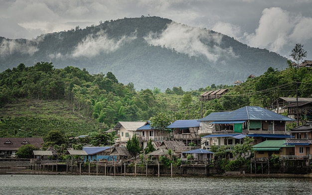 Casa con vista a la montaña