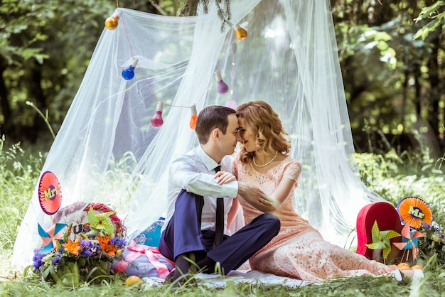 Casal alegre no Prado