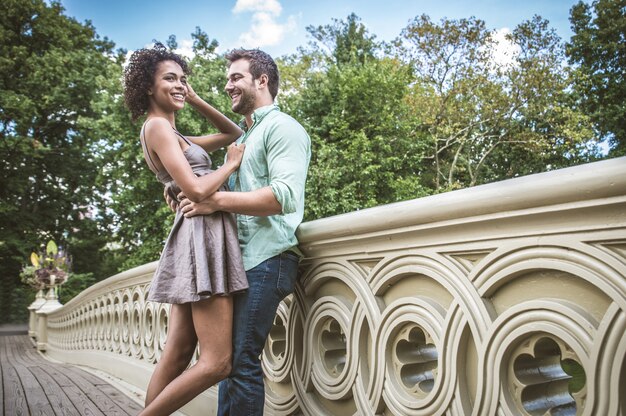 Casal de amantes no Central Park