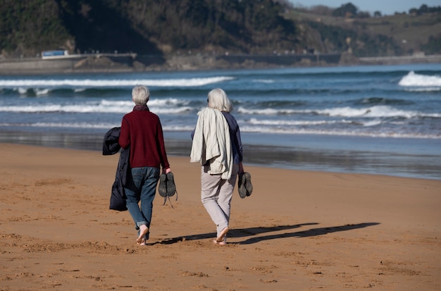 casal na praia