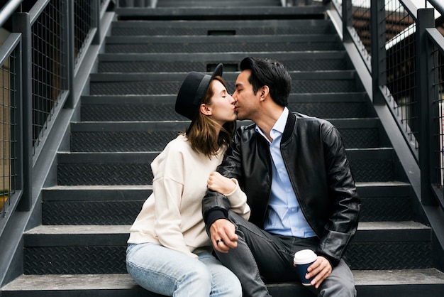 Casal namorando felicidade gozo férias