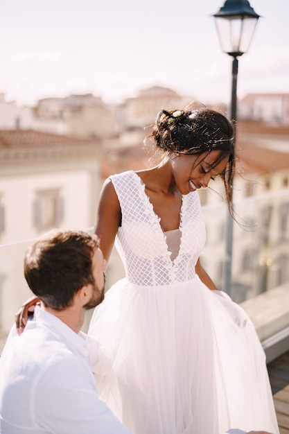 Casamento de belas artes no destino em Florença, Itália