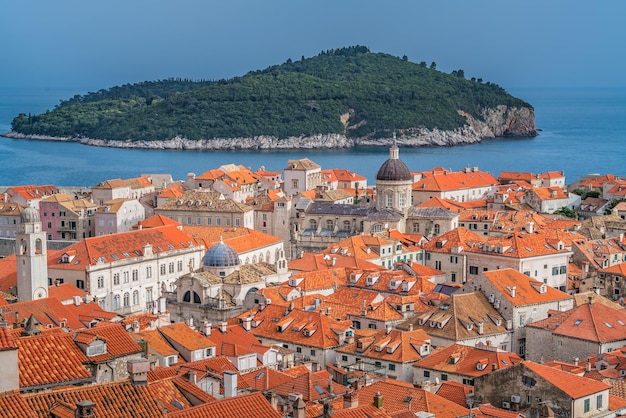 Casas antigas históricas em Dubrovnik