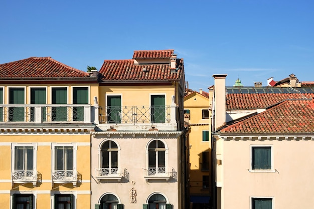 Casas antiguas en Venecia Italia arquitectura histórica antigua del centro de Venecia