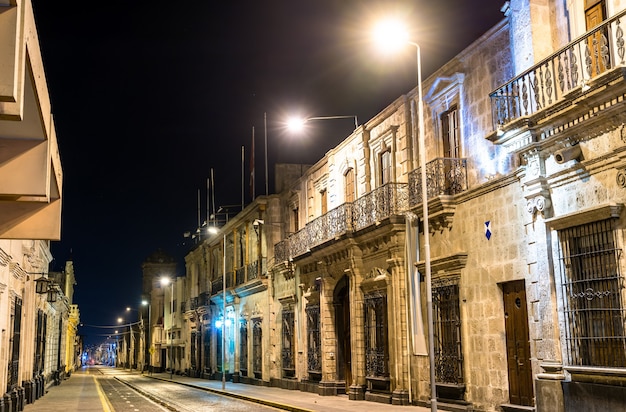 Casas coloniales en arequipa perú