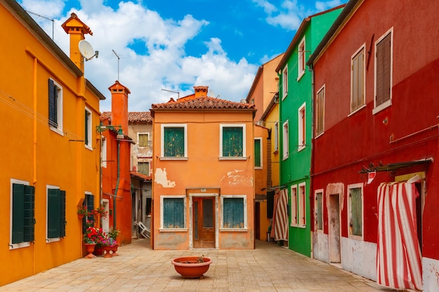 Casas coloridas no Burano Veneza Itália