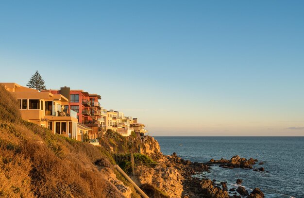 Casas de lujo junto al mar en Corona del Mar cerca de Newport Beach