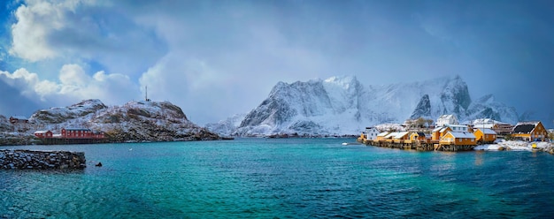 Casas rorbu amarillas islas lofoten noruega