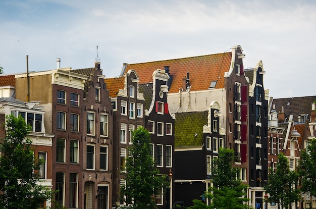 Casas típicas holandesas en Amsterdam