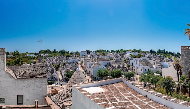 Casas tradicionales de trulli en Alberobello, provincia de Bari, región de Puglia, Italia. Hermosa Italia, región de Bari.