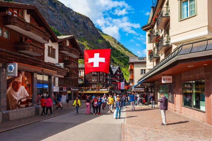 Foto casas tradicionales en zermatt, suiza