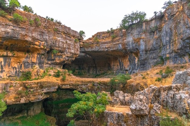 Foto cascada baloue balaa, tannourine el tahta, líbano