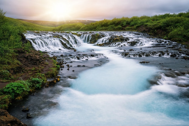 Cascada de Bruarfoss en Brekkuskogur, Islandia.