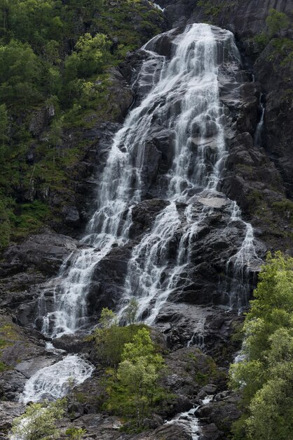 Cascada de cerca