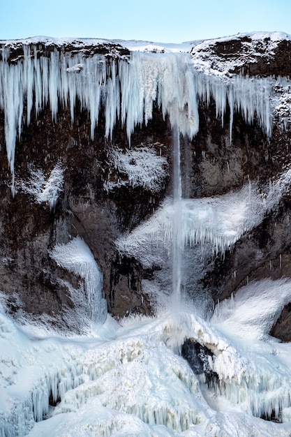 Cascada congelada cerca de Vik Islandia