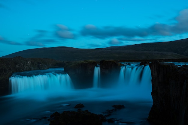 Cascada de Godafoss en el norte de Islandia