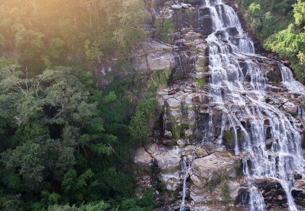 Cascada Mae Ya Doi Inthanon, Chiang Mai, Tailandia