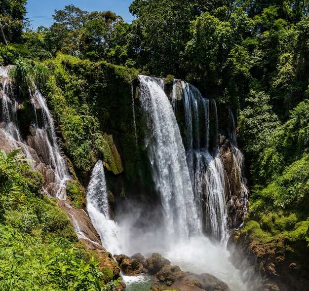 Cascadas hondureñas de pulhapanzak