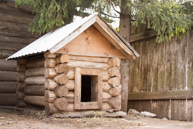 Casinha de fada em madeira