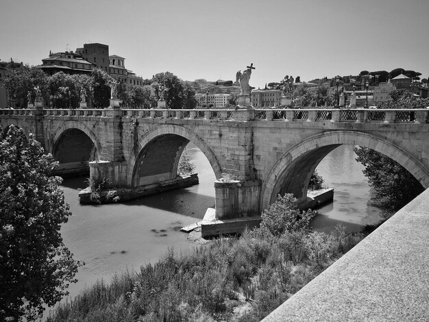 Foto castel sant'angelo in rom, gebaut im alten rom, ist heute die berühmte touristenattraktion italiens.