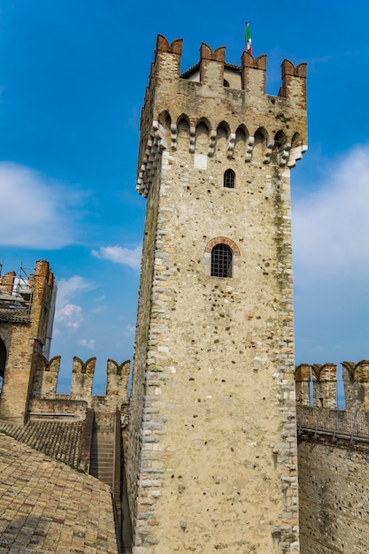 Castello Scaligero Di Sirmione Castelo de Sirmione do século XIV no Lago Garda Sirmione Itália