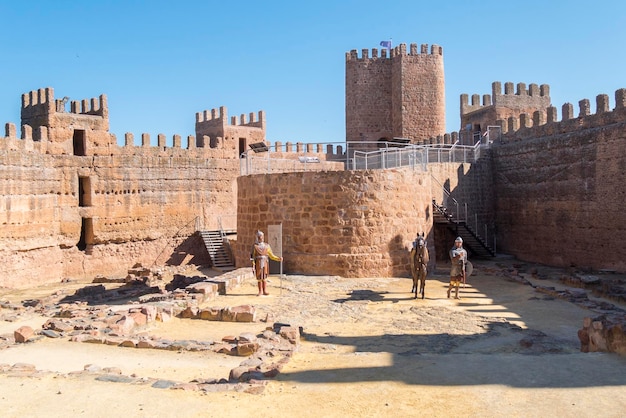 Castelo de Burgalimar Enterre AlHamma Banos de la encina aldeia província de Jaen Espanha