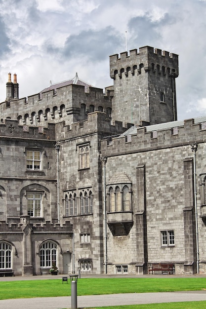 Castelo de Kilkenny, a fortaleza vintage, Irlanda