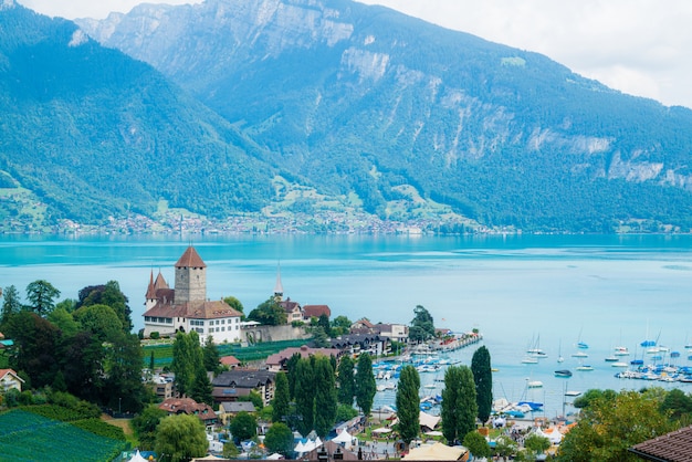 Castelo de Spiez na Suíça