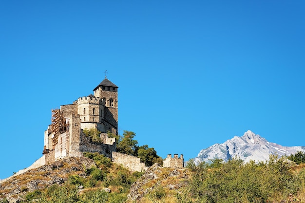 Castelo de Valere na colina de Sion, Canton Valais, Suíça.