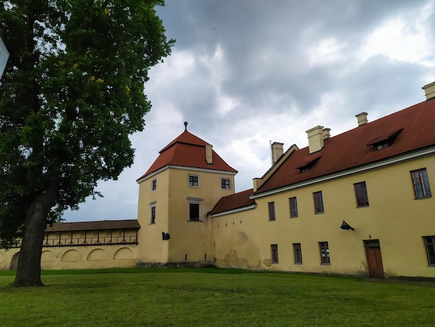 Castelo de Zhovkva na região de lviv da ucrânia